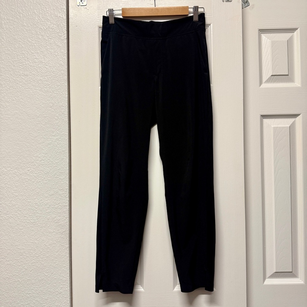 Athleta| EUC Women’s Size 2 Brooklyn Ankle Pants in Black - Picture 4 of 9